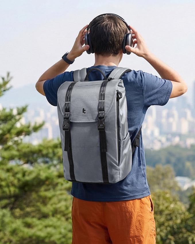 tomtoc Flap Laptop Backpack, Lightweight, Water-Resistant Casual Daypack, Durable Work-pack, Vintage Classic Rucksack for 13-16 Inch Laptop, perfect for Campus, Street, 22L
