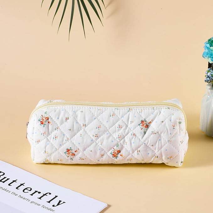 Flowers Pencil Case, Cute Pencil Case, Aesthetic Pencils Bag with Zipper, Soft Quilted Pencils Pouch Organizer, Wide Opening Makeup Bag for Office College