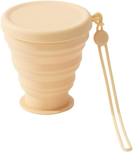 200ml Portable Silicone Folding Water Cup Heat Resistant Telescopic Collapsible Foldable Mug with Lid for Travel (Yellow)