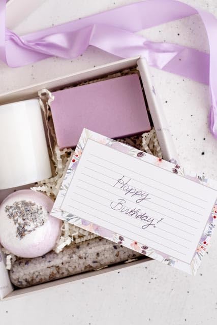 Floral Index Cards by Pure Print and Design | Floral Flash Cards Perfect For Study Sessions & Learning | 100 Cards of Premium Quality with 5 Different Designs | White, Purple and Gray | 3x5 inches