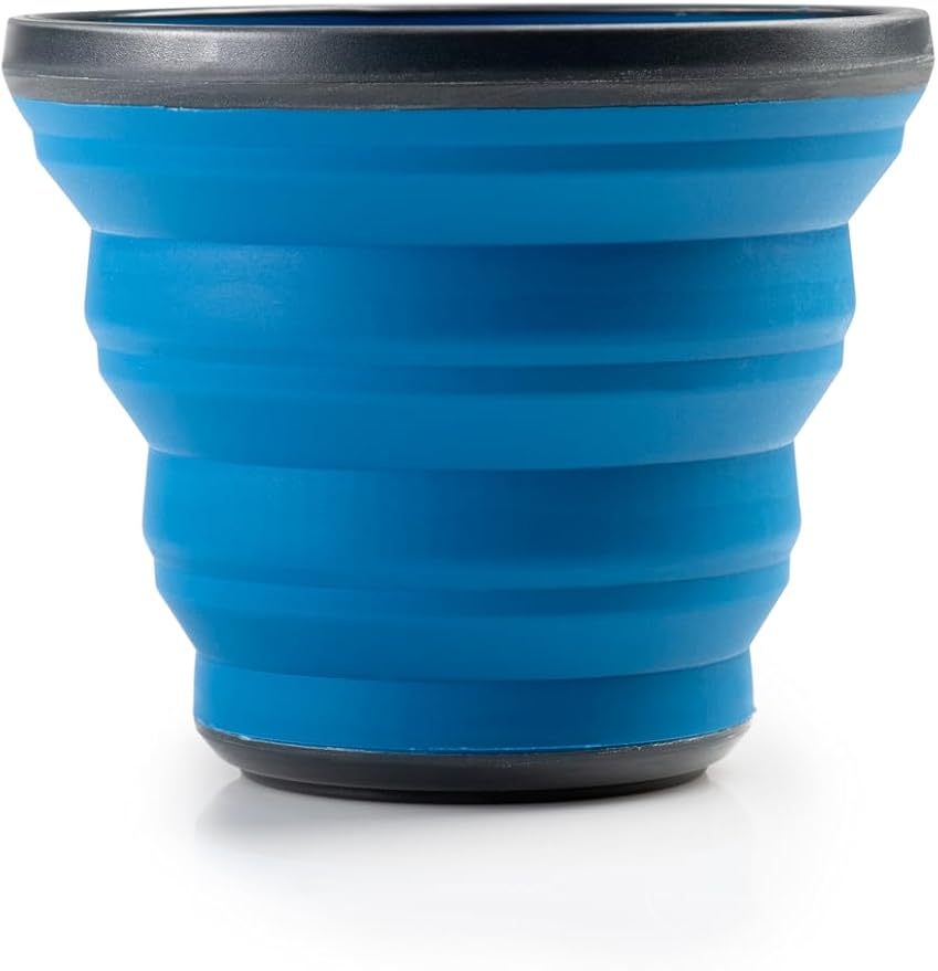 GSI Outdoors 79224 Escape Collapsible Cup – 17 fl oz Silicone & Nylon Camping Cup, Packs Flat to 0.7 Inches for Backpacking, Hiking, Travel & Outdoor Coffee, Blue