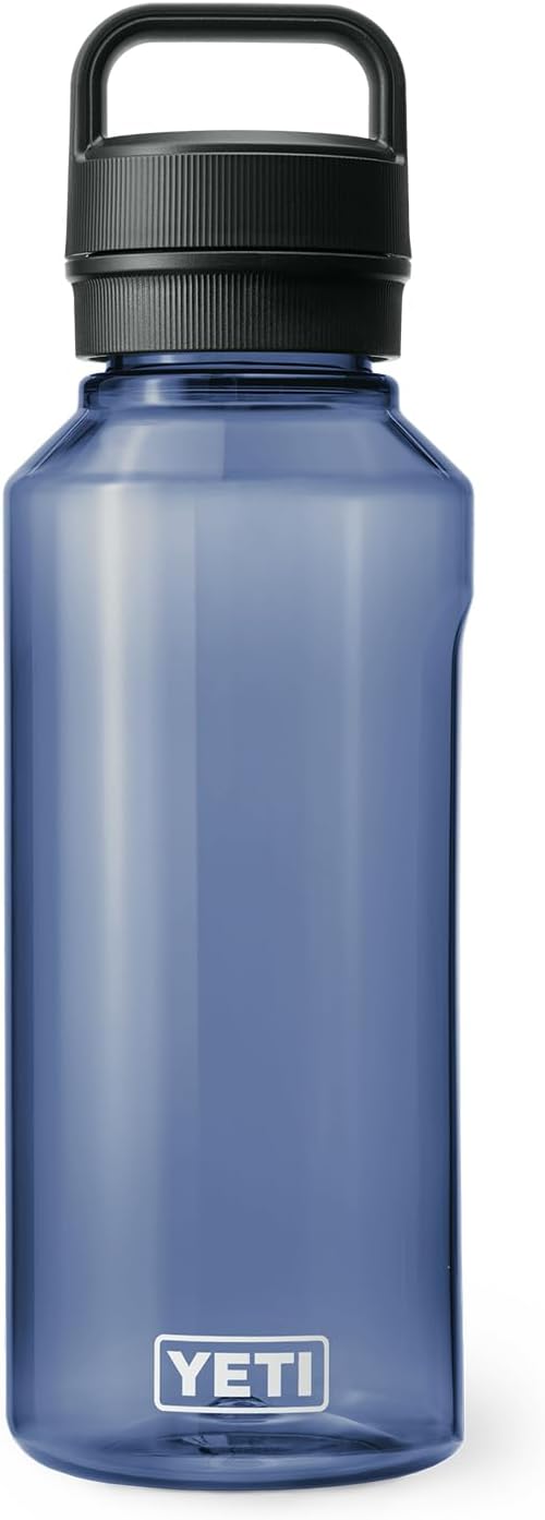YETI Yonder Water Bottle with Yonder Chug Cap, Lightweight, Leakproof and BPA-Free