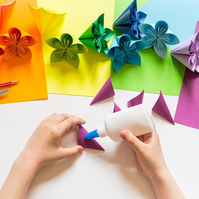 Origami Paper, Pack of 200 Sheets - 20 Vivid Colors - Double Sided - 6 Inch Square, Easy Fold Paper for Kids Adult Beginners Training Arts & Crafts Projects.