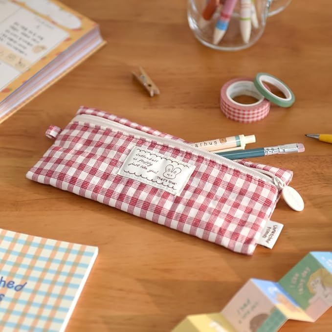 Monolike_Fabric/Cushion Pencil case (Unmatched Friends Fabric Check Pencil Case, Red)