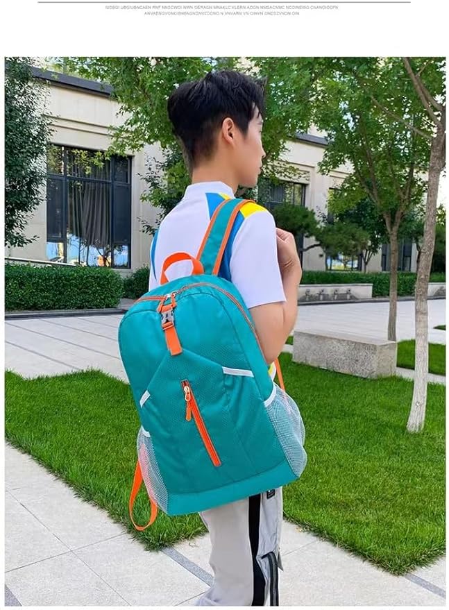 Travel lightweight foldable backpack hiking backpack splash proof compact travel backpack day pack (peacock green), middle