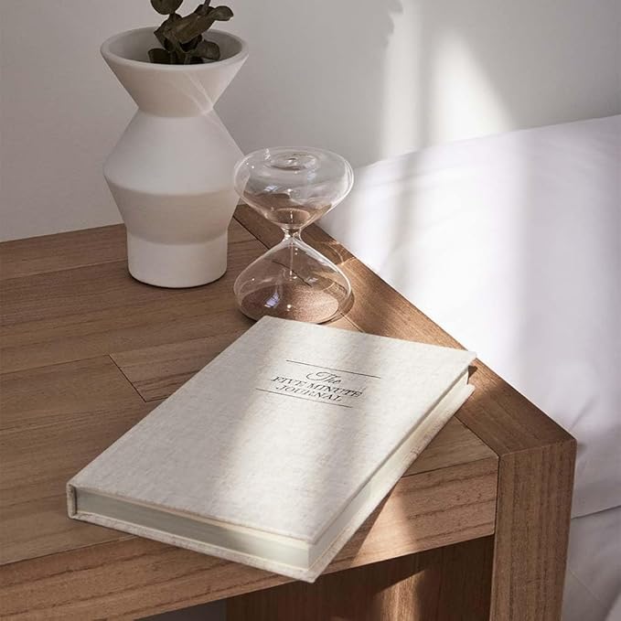 Intelligent Change The Five Minute Journal - Original Daily Gratitude Journal for Women & Men - Mindfulness, Happiness & Daily Reflection - Undated Planner - Affirmation Journal - Gifts for Women