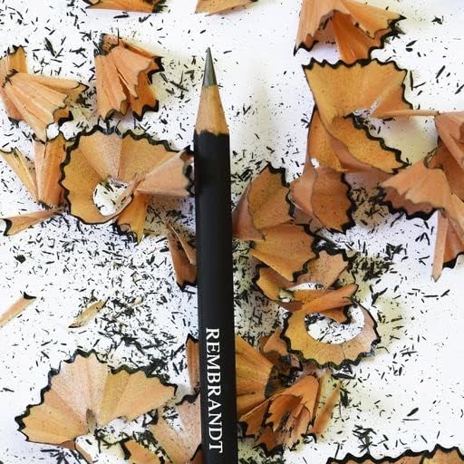 Lyra Rembrandt Art Design Sketch Pencils - Graphite Pencil Set of 6 for Artists and Students of all Ages - Versatile Art Sketching Pencils for Drawing Sketching Designing and More