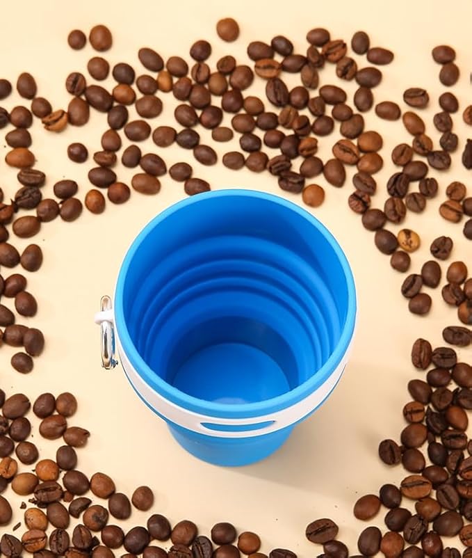 Foldable silicone coffee cup, 16 oz portable eco-friendly water cup with double lids, storage with hanging ring to save space, suitable for outdoor hiking, camping, cycling, car use (Blue 420ML)