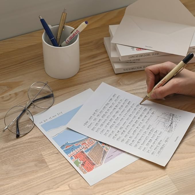 Monolike Seoul Letter Paper and Envelopes Set - 8Type, 32 Letter Paper + 16 Envelopes