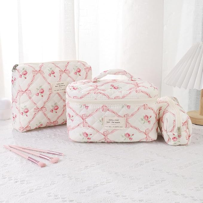 uekeboag Large Travel Quilted Makeup Bag for Women | Soft Floral Cotton Cosmetic Bag, Foldable Coquette Aesthetic Toiletry Organizer
