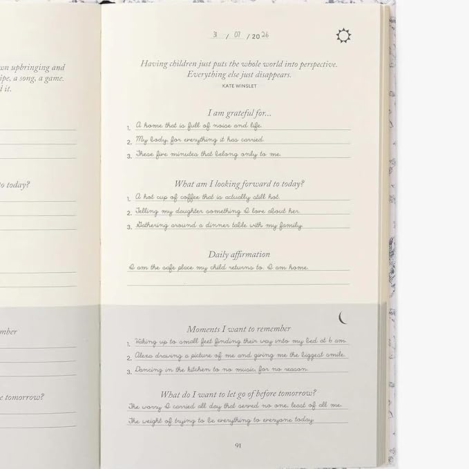 Intelligent Change Five Minute Journal For Mothers, Original Daily Gratitude Journal, Manifestation Journal for Mindfulness, Undated Daily Journal with Gold Foiling, Plastic-Free