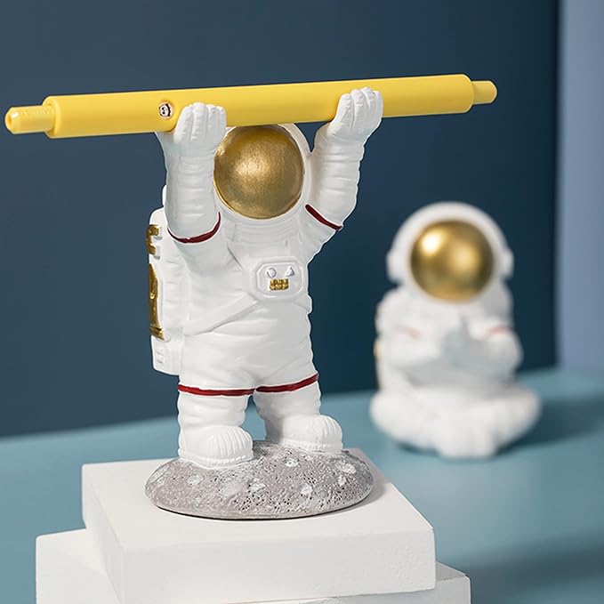 Astronaut Pen Pencil Holder Stand for Desk, Resin Pen Display Stand Pencil Display Holder for Home Office Gifts, Standing Astronaut Pen Holder