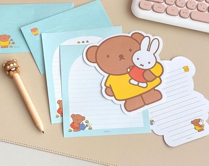 Cute Stationery Writing Paper and Envelopes Set, 8 Letter Papers, 4 Envelopes, and 4 Stickers Included (M)