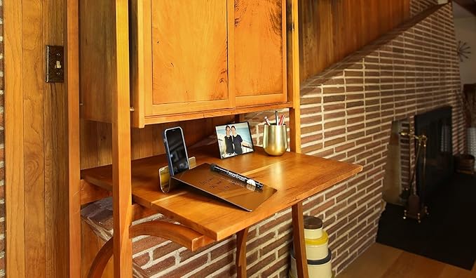 Three by Three Seattle Desktop to-Do Board: Conquer Chaos with Our Sleek 5.5 x 9 Inch Desk Organizer, Includes 4 Markers (Golden Board)