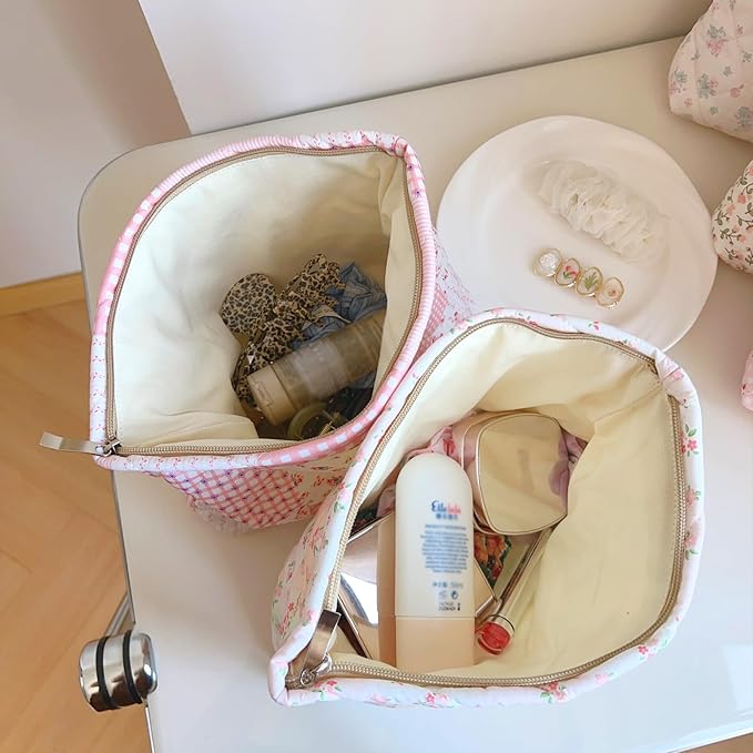 Sminra Floral Makeup Bag Large Cotton Quilted Cosmetic Makeup Bag Organizer, Cottagecore Aesthetic Portable Pouch Purse Toiletry Bag for Women Girls Travel accessories