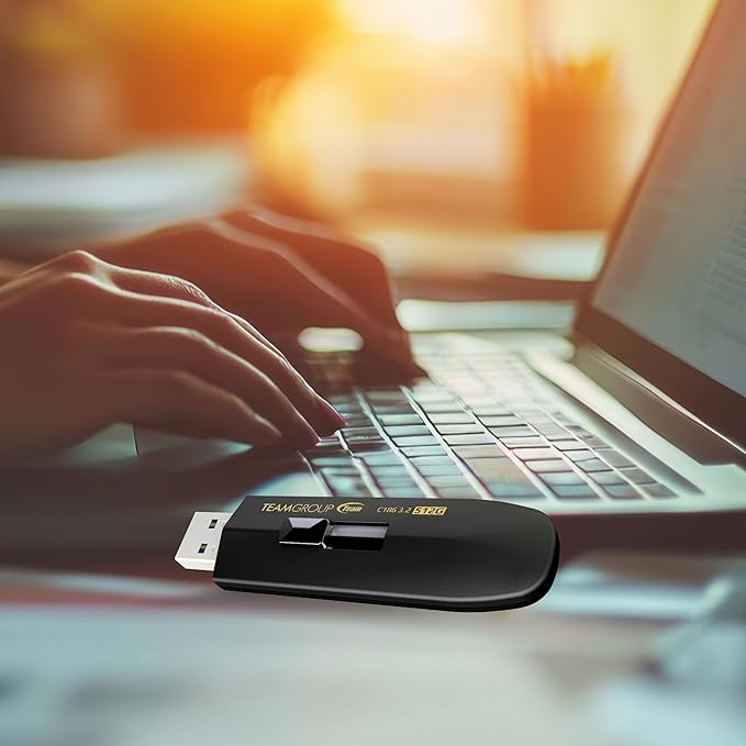 TEAMGROUP C186 512GB USB 3.2 Gen 1 (USB 3.1/3.0) Read 100MB/s Flash Thumb Drive, External Data Storage Memory Stick Compatible with Computer/Laptop Black TC1863512GB01