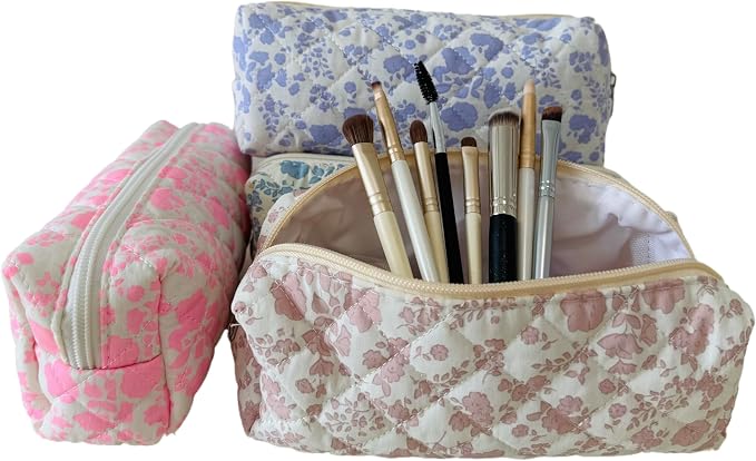 Cute Mini Quilted Makeup Bag for Women Travel Cosmetic Bags Lightweight Coquette Aesthetic Floral Toiletry Organizer Case (O-Purple)
