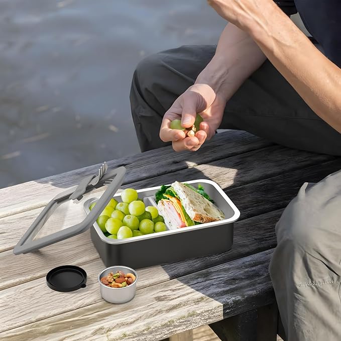 Bakpoco Stainless Steel Bento Box for Adult, 42oz Leak-Proof Lunch Box Containers with Adjustable Divider, Microwave-Safe, Metal Lunchbox with Glass Lid for Work Travel, Black