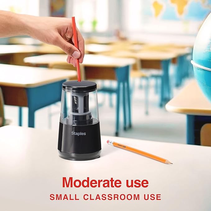Staples Dual Powered Pencil Sharpener, Black – Everyday Electric or Battery Sharpener for Office & Home Desks