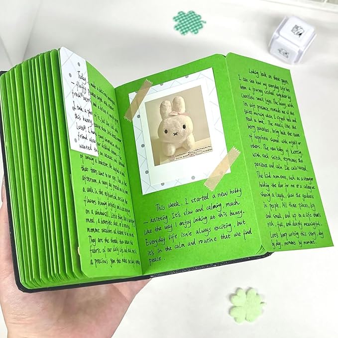 3.5x5.7inches Mixed Media Sketch Pad, 120GSM 32Sheets Folded Colored Paper Sketchbook for Drawing, Protable Hardcover Art Sketchbook for Painting, Writing, Journal.Green