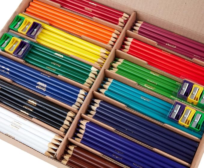 Crayola Colored Pencil Classpack (462ct), Teacher Appreciation Gifts, Classroom Must Haves, School Supplies, Bulk Colored Pencils, 14 Assorted Colors, Ages 3+