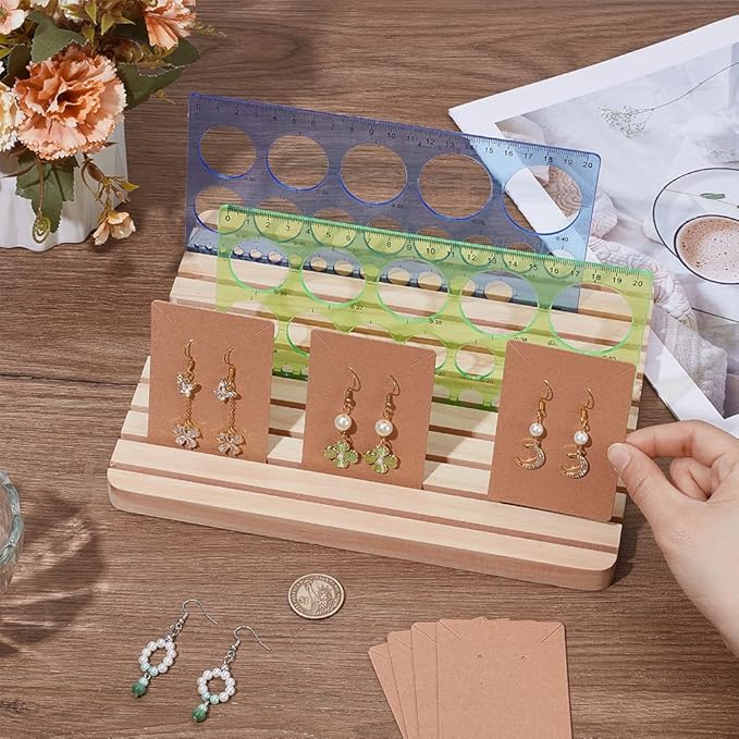 PH PandaHall 10 Slots Wooden Quilting Ruler Holder, 9.8x7.8" Quilting Ruler Rack Organizer Sewing Ruler Stand Template Slat with Tracks for Sewing Rings Table Cutting Home Office Desk Stan