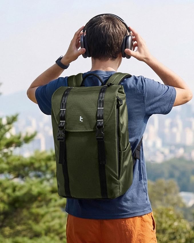 tomtoc Flap Laptop Backpack, Lightweight, Water-Resistant Casual Daypack, Durable Work-pack, Vintage Classic Rucksack for 13-16 Inch Laptop, perfect for Campus, Street, 22L
