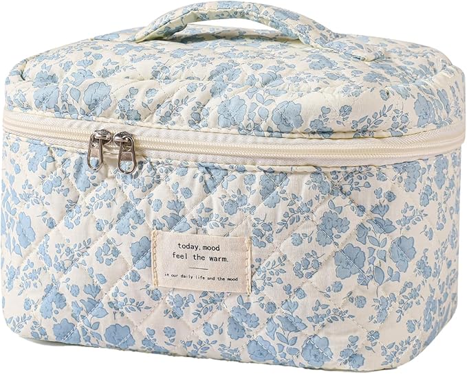 uekeboag Large Travel Quilted Makeup Bag for Women | Soft Floral Cotton Cosmetic Bag, Foldable Coquette Aesthetic Toiletry Organizer