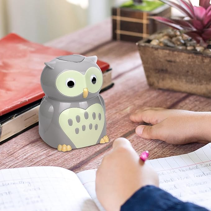 Eagle Owl Electric Pencil Sharpener, Battery Powered, Spare Blade Included