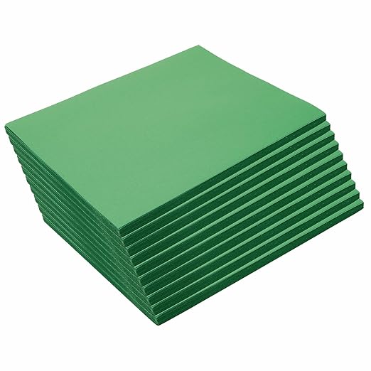 Colorations 9" x 12" Mediumweight Holiday Green Construction Paper - 500 Sheets, Bulk Pack Art Paper, Arts and Crafts, School Supplies, Drawing, Coloring, Painting, 3D Art Paper