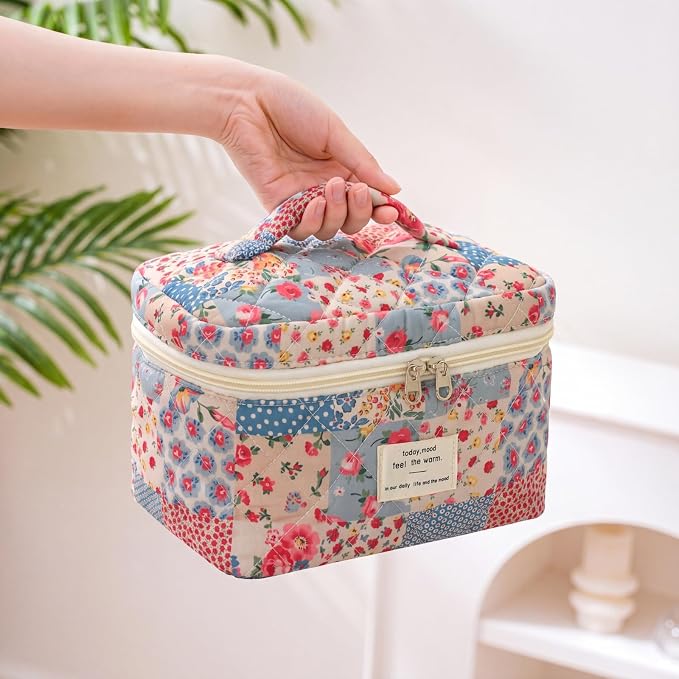 uekeboag Large Travel Quilted Makeup Bag for Women | Soft Floral Cotton Cosmetic Bag, Foldable Coquette Aesthetic Toiletry Organizer