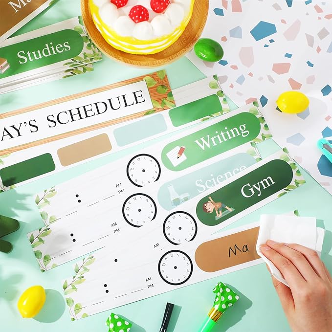 Pasimy Daily Schedule Pocket Chart with 31 Reusable Cards and 14 Pockets Classroom Decor Farmhouse Schedule Charts for School Office Home Educational Activity (Greenery)
