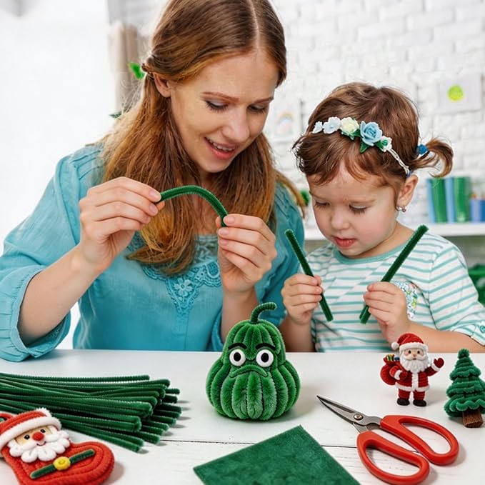VZF Green Pipe Cleaners,200pcs Chenille Stems,Craft Pipe Cleaners,Green Chenille Stems,Set of Bulk Craft Supplies for DIY Flowers,Arts,Crafts,Decorations,Toys for Ages 5-7