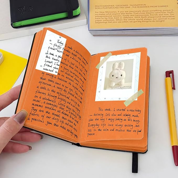 3.5x5.7inches Mixed Media Sketch Pad, 120GSM 32Sheets Folded Colored Paper Sketchbook for Drawing, Protable Hardcover Art Sketchbook for Painting, Writing, Journal.Orange