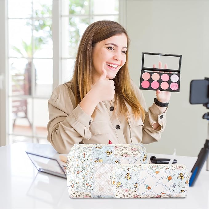 URSKYTOUS 2Pcs Cotton Quilted Makeup Bag for Women Girls Coquette Small Floral Cosmetic Bags Cute Zipper Pencil Pouch Aesthetic Makeup Pouch Trendy Cloth Bee&Flower Travel Toiletry Skincare Bag