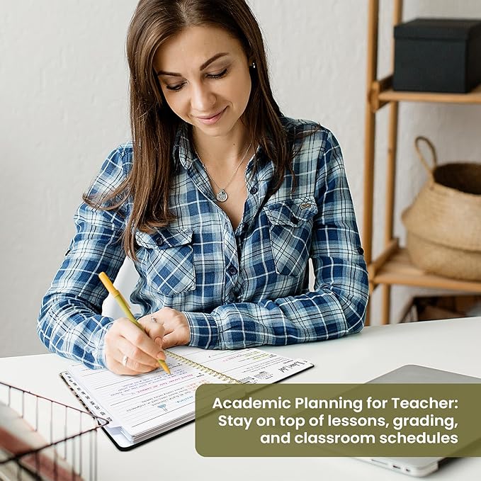 Planner 2026–2027, Academic Monthly Weekly Spiral Calendar, July 2026 – June 2027, Hardcover Agenda Notebook with Tabs, 6.3" x 8.5", Perfect for Students, Teachers, School & Daily Planning - Wildwood Fox