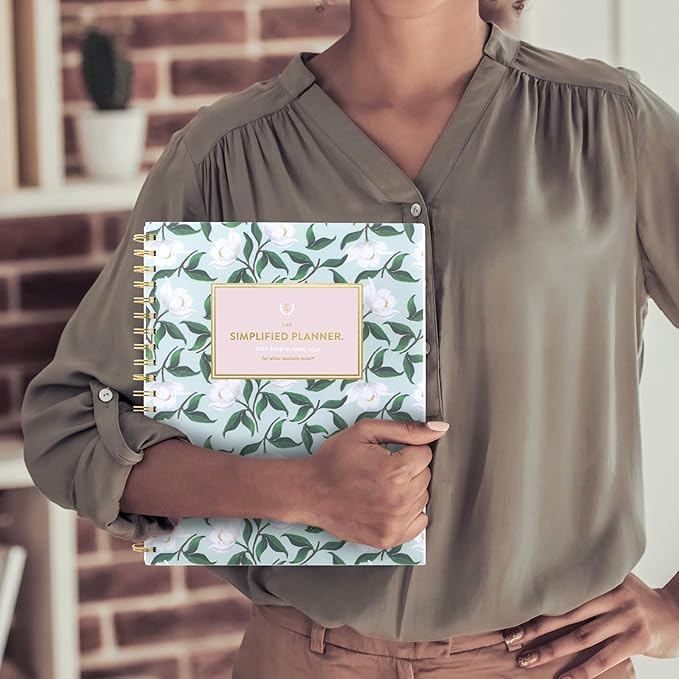 AT-A-GLANCE Planner 2026-2027 Weekly & Monthly Academic 12-Month July-June, 8-1/2" x 11", Simplified by Emily Ley, Savanna Blooms (EL50-905A)
