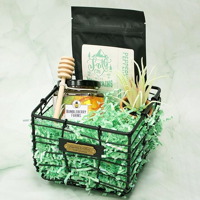 Uptotop 5oz Crinkle Cut Paper Shred Filler for Gift Wrapping, Gift Basket Filling, Perfect for Birthday, Christmas, Thanksgiving, Halloween, Easter, Valentine's Day, Mother's Day, Father's Day, Wedding & Holiday Decor (Green)