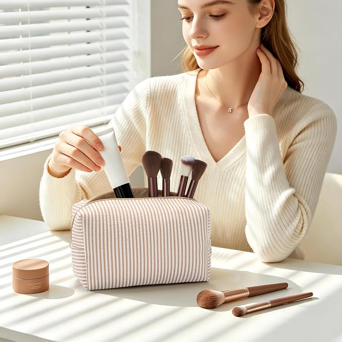 Makeup Bag Travel Toiletry Bag for Women, Small Cosmetic Bags Cute Stripe Beige Aesthetic Organizer Makeup Pouch for Purse Emergency Bag Pencil Case Accessory Bag