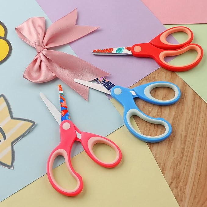 Asdirne Left Kids Scissors, Safety Children Scissors with Blunt Tip, Blades with Pattern, Great for Home and School, Assorted Color, 13.5cm, 3 Pack
