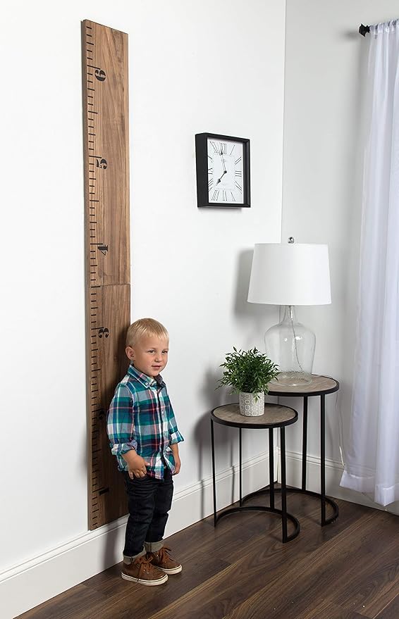 Kate and Laurel Growth Chart 6.5' Wood Wall Ruler, Rustic Brown
