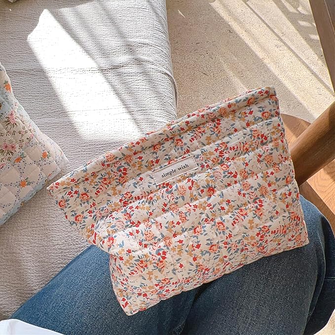 Sminra Floral Makeup Bag Large Cotton Quilted Cosmetic Makeup Bag Organizer, Aesthetic Portable Pouch Purse Toiletry Bag for Women Girls Travel accessories (Red Floral-L)