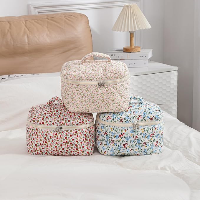 uekeboag Large Travel Quilted Makeup Bag for Women | Soft Floral Cotton Cosmetic Bag, Foldable Coquette Aesthetic Toiletry Organizer