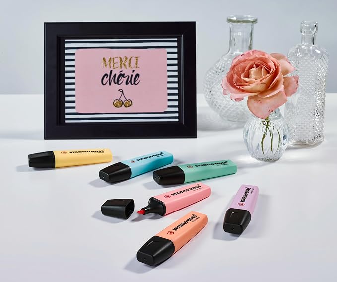 STABILO - BOSS ORIGINAL Pastel - Highlighter - Pack of 4 - Hint of Mint, Pink Blush, Lilac Haze, Touch of Turquoise