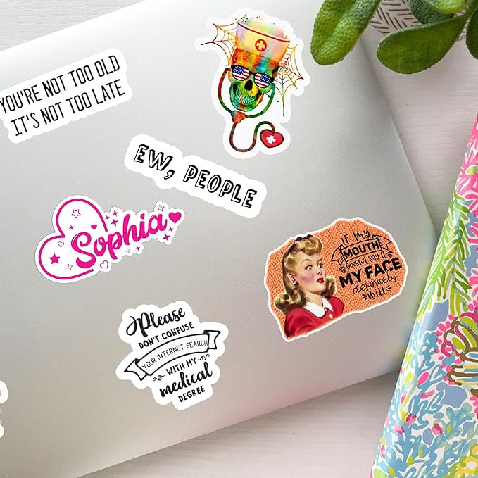 Custom Name Sticker Personalized Name with Heart Decal Customized Lover Die-Cut Waterproof Vinyl Sticker for Water Bottle, Laptop, Tumbler, Phone Case, Cup, Helmet, Cars