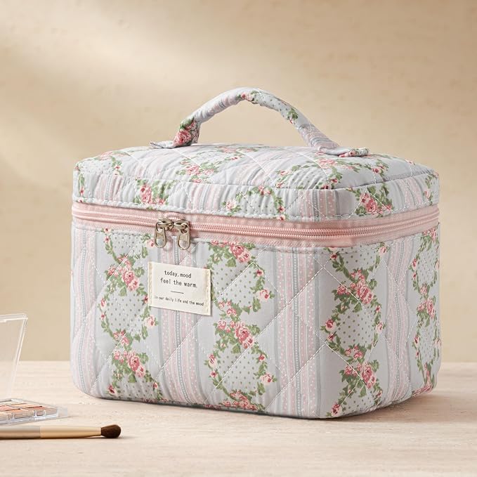 HBselect Quilted Makeup Bag, 3Pcs Cotton Large Travel Makeup Bags Organizer | Cute Floral Make up Bag Cosmetic Bag Toiletry Bag for Women Girls, Makeup Pouch for Skincare, Brushes & Travel Essentials