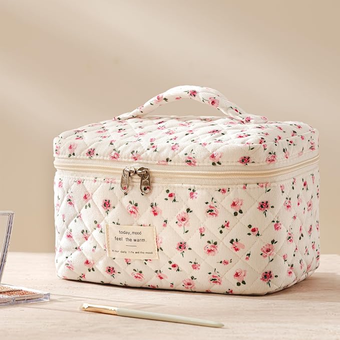 HBselect Quilted Makeup Bag, 3Pcs Cotton Large Travel Makeup Bags Organizer | Cute Floral Make up Bag Cosmetic Bag Toiletry Bag for Women Girls, Makeup Pouch for Skincare, Brushes & Travel Essentials