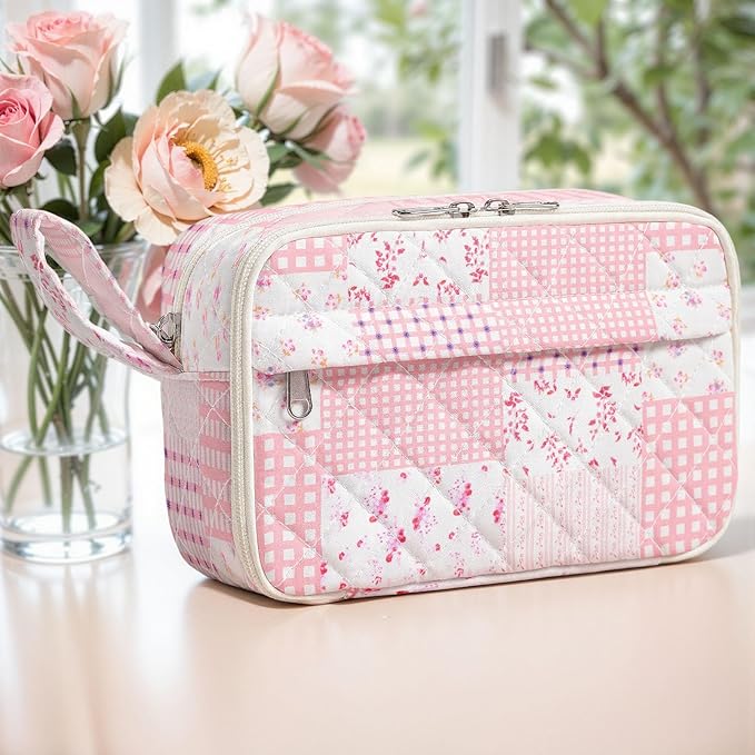 WOBAGMEN Quilted Pencil Pouch for Girls Women, Large Pencil Case Pouch with Compartments Cute Aesthetic Pencil Case Organizer, Floral Pencil Bag for School Supplies (Pink Patchwork)