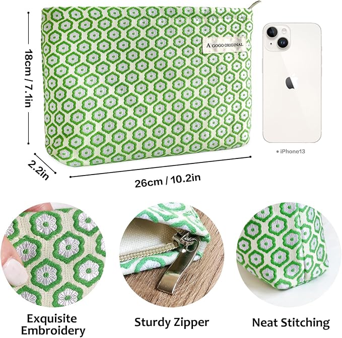 STARDW Aesthetic Floral Makeup Bag Cute Small Cosmetic Bags for Women Girls, Travel Toiletry Bag Large Capacity Zipper Makeup Pouch, Purse Organizer Pouches (Fresh)