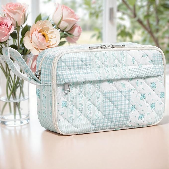 WOBAGMEN Quilted Pencil Pouch for Women, Large Capacity Pencil Case with Compartments, Cute Aesthetic Pencil Organizer, Floral Stationery Pouch（Green Floral Patchwork）